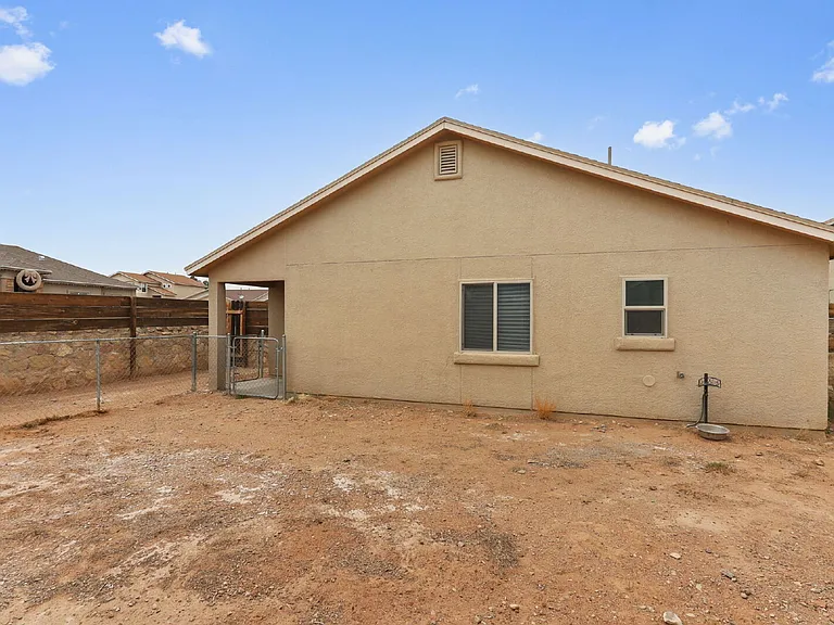 7224 Dust Storm Ln — Photo 45