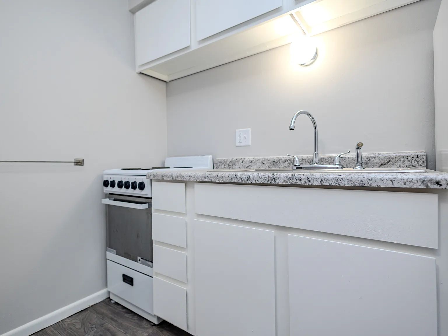1 bed, 545 sqft, $775 — Photo 2
