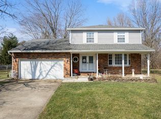 3429 Gimli Dr, Amelia, OH 45102