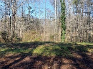 562 Saddlewood Dr, Lawrenceville, GA 30043