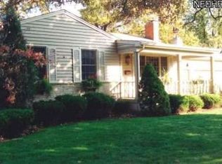 1065 Collins St, Youngstown, OH