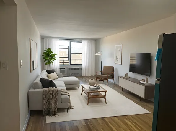 925 East 14th Street image 1 of 10