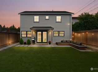 11040 1st Ave NW #B, Seattle, WA 98177