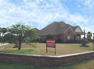 401 Waterwood Dr, Orange, TX 77630