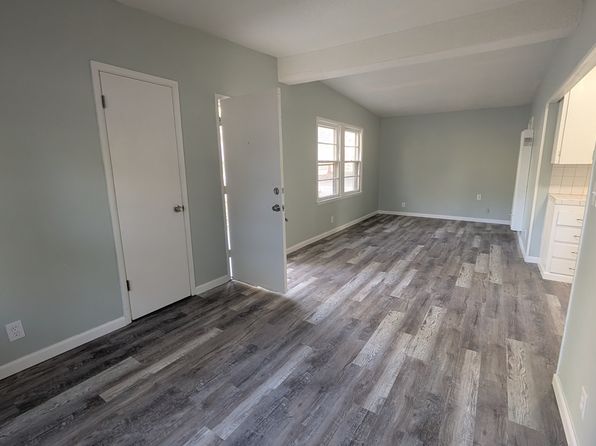 2511 SW Buchanan St #1