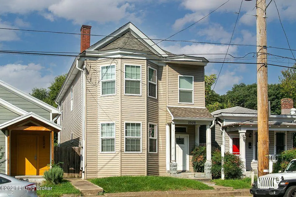 2526 S 4th St