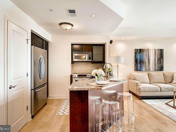 2nd image of 675 President St Unit 1808