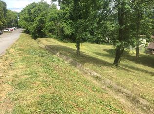 Marcus Dr, Morgantown, WV 26501