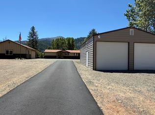 39552 State Highway 299, Junction City, CA 96048