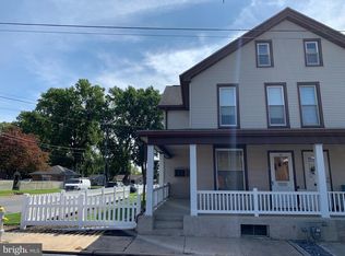 24 E Maple St, Lebanon, PA 17046