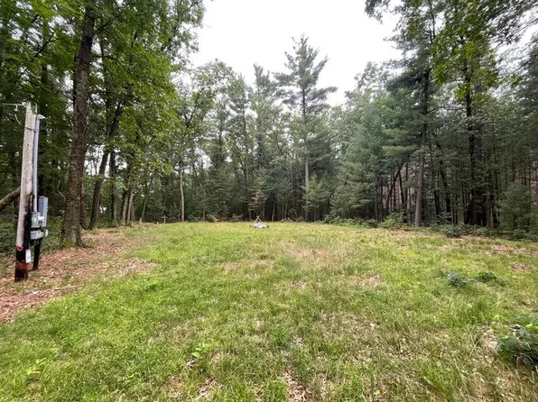 2931 S Atwater St, White Cloud, MI 49349