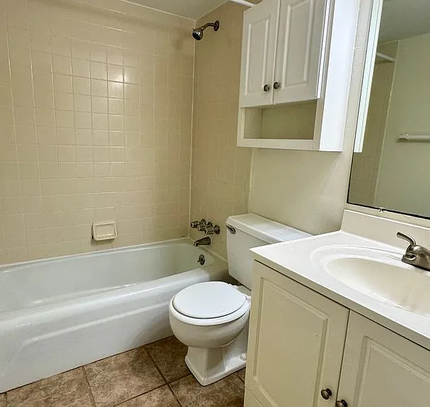 1700 SW 16th Ct #P23 — Photo 7
