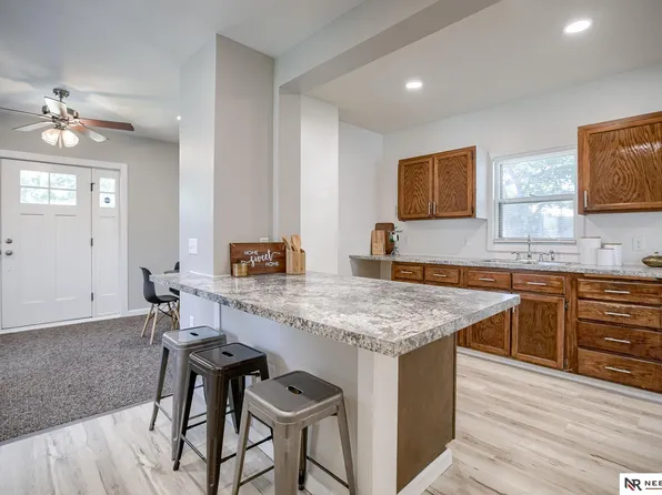 131 W 11th St, North Bend, NE 68649
