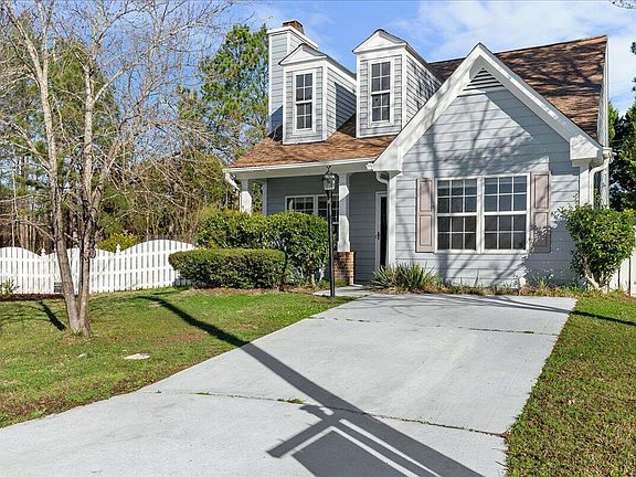 3rd image of 3802 Northlake Dr