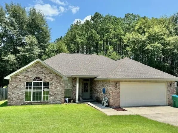 24 Thornberry Ln, Petal, MS 39465