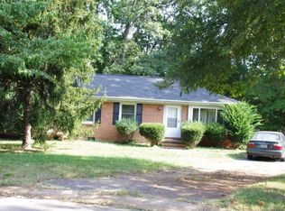 8725 Deerwood Rd, Charlotte, NC 28214