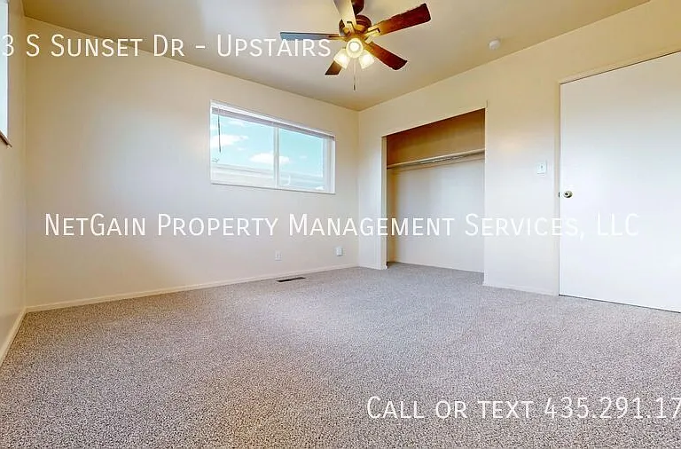 643 S Sunset Dr #UPSTAIRS — Photo 17