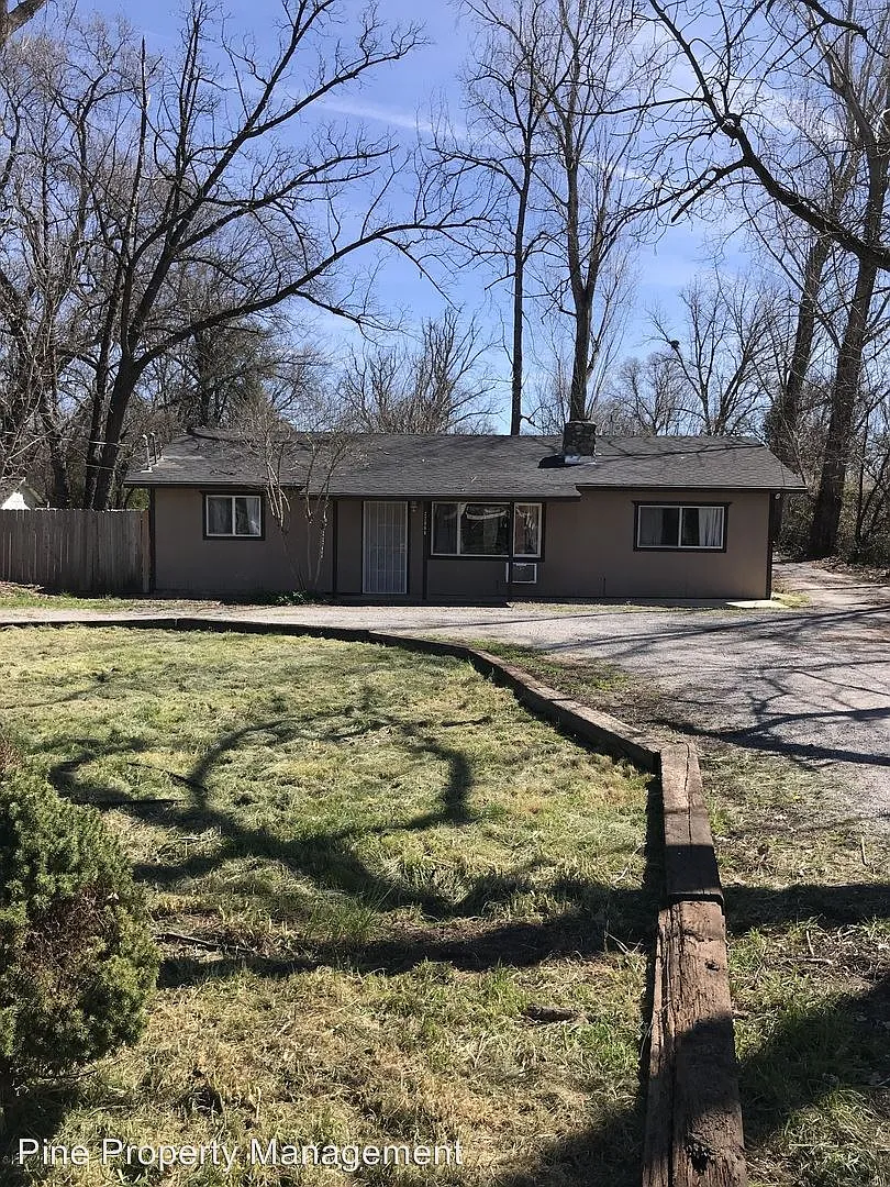 22088 Hermosa Dr photo 1