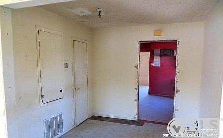 5th image of 1256 Siesta Dr