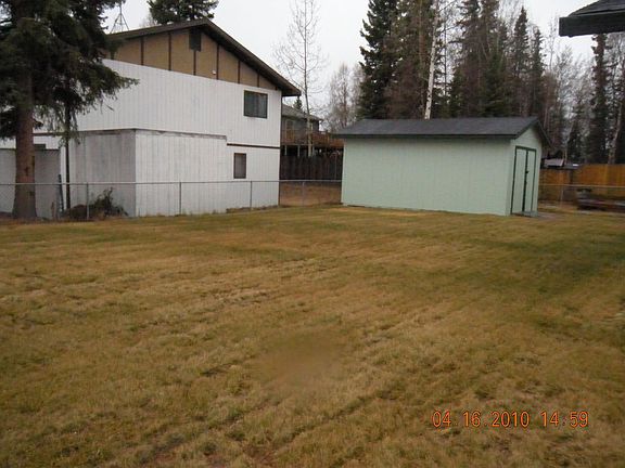 4th image of 463 Carlton Dr