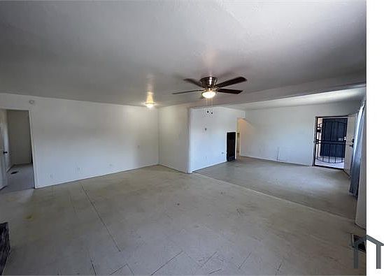 2nd image of 8311 Copper Ave NE