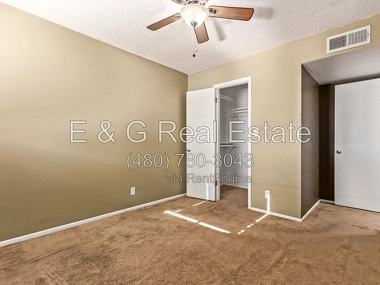 3626 N 37th St #11 — Photo 18