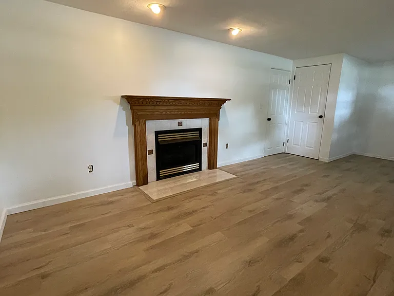 105 Chateau Dr — Photo 18
