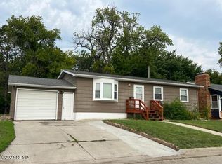 508 S 9th St, Milbank, SD 57252