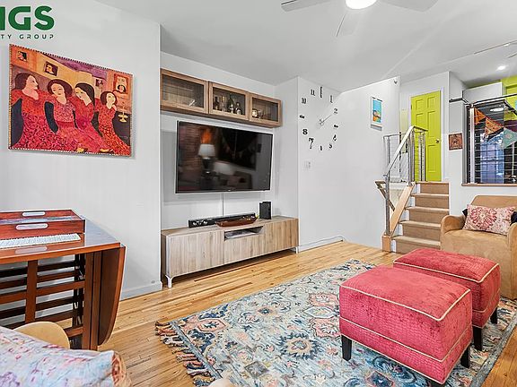 4th image of 142 W 82nd St APT 3
