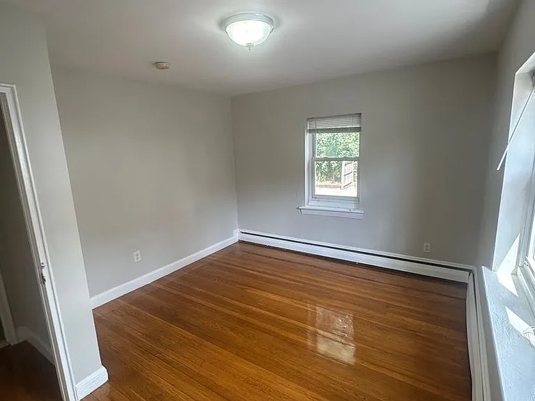 77 Selkirk Rd #3 — Photo 5