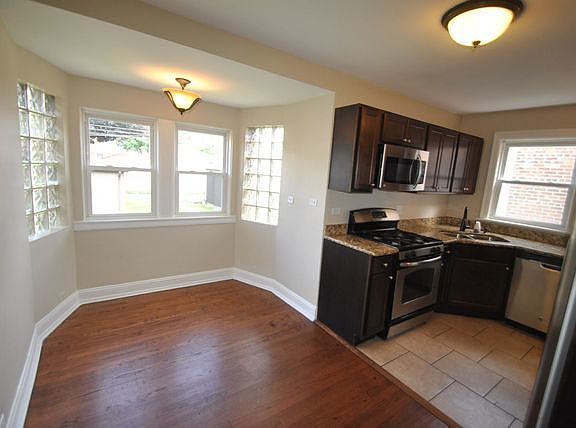 4th image of 1641 N 73rd Ct