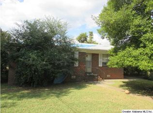 1620 Ray St, Leeds, AL 35094