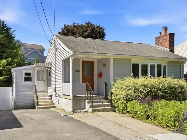 100 Westland Ave, Newton, MA 02465