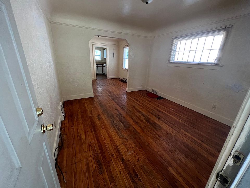 2nd image of 1710 Kansas Ave #1