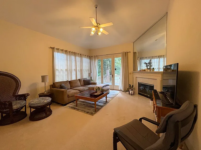 1661 Vintage Ridge Ct — Photo 16