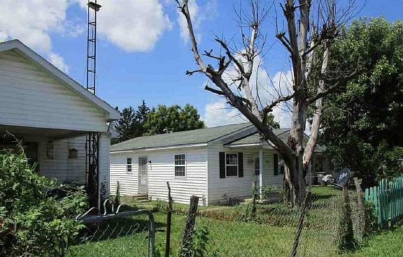 3rd image of 3307 Richmond Ave