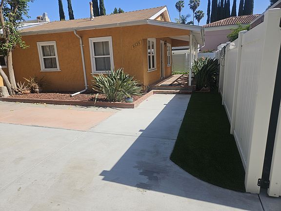2nd image of 4528 Mammoth Ave