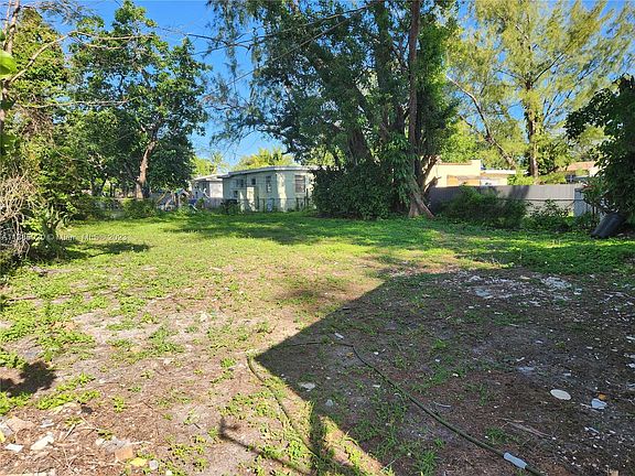 2nd image of 11220 NW 15th Ct