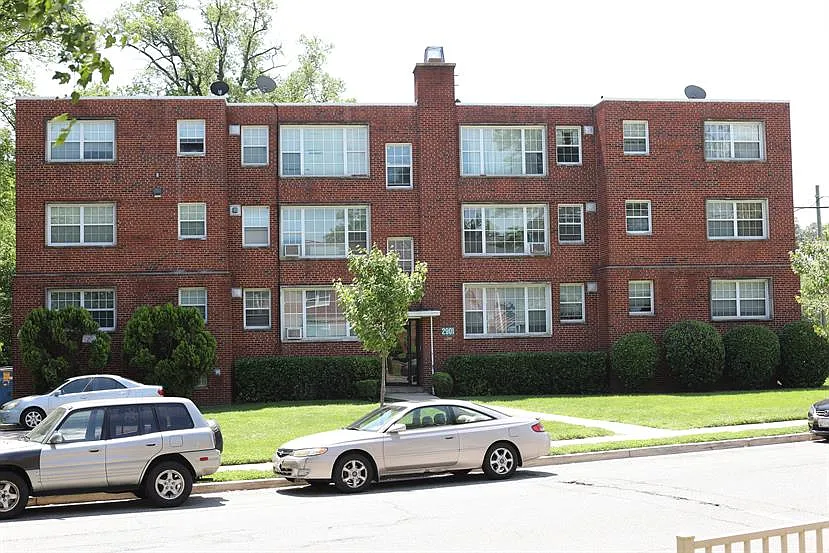 Arundel Arms Apartments, LLC — Photo 2