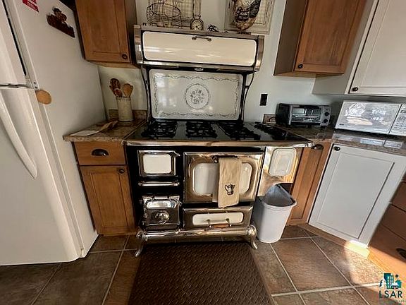 5th image of 2734 Bear Island River Rd