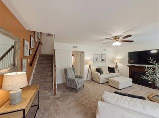 10035 Sakura Dr, Saint Louis, MO 63128
