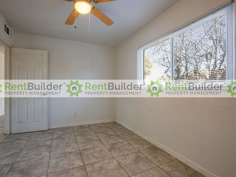 3422 Smith Ave SE — Photo 25