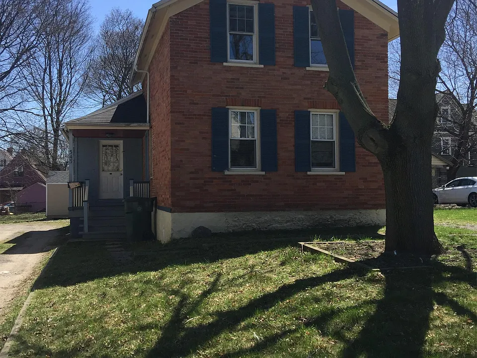 343 Gregory St