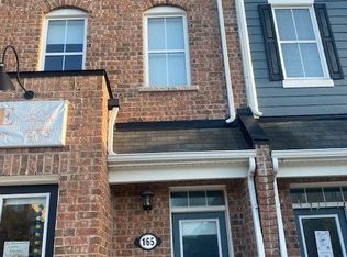165 Seabrook Dr, Kitchener, ON N2R 0E6