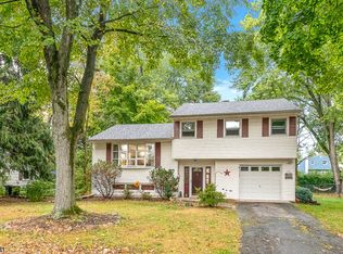 264 W Warren St, Washington, NJ 07882
