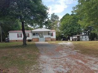 16 Tinsley Rd, Humboldt, TN 38343