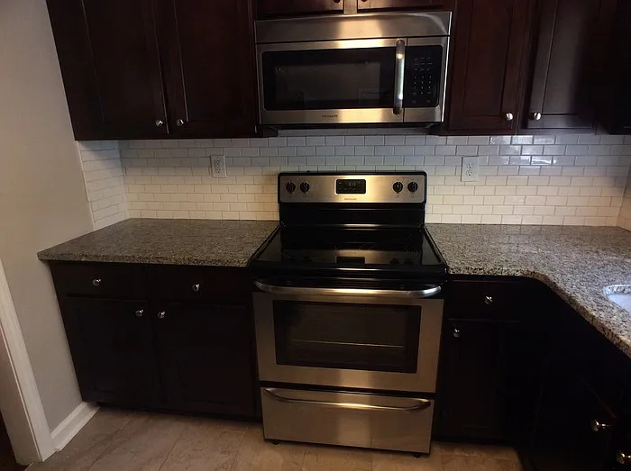2892 Horse Shoe Dr — Photo 7