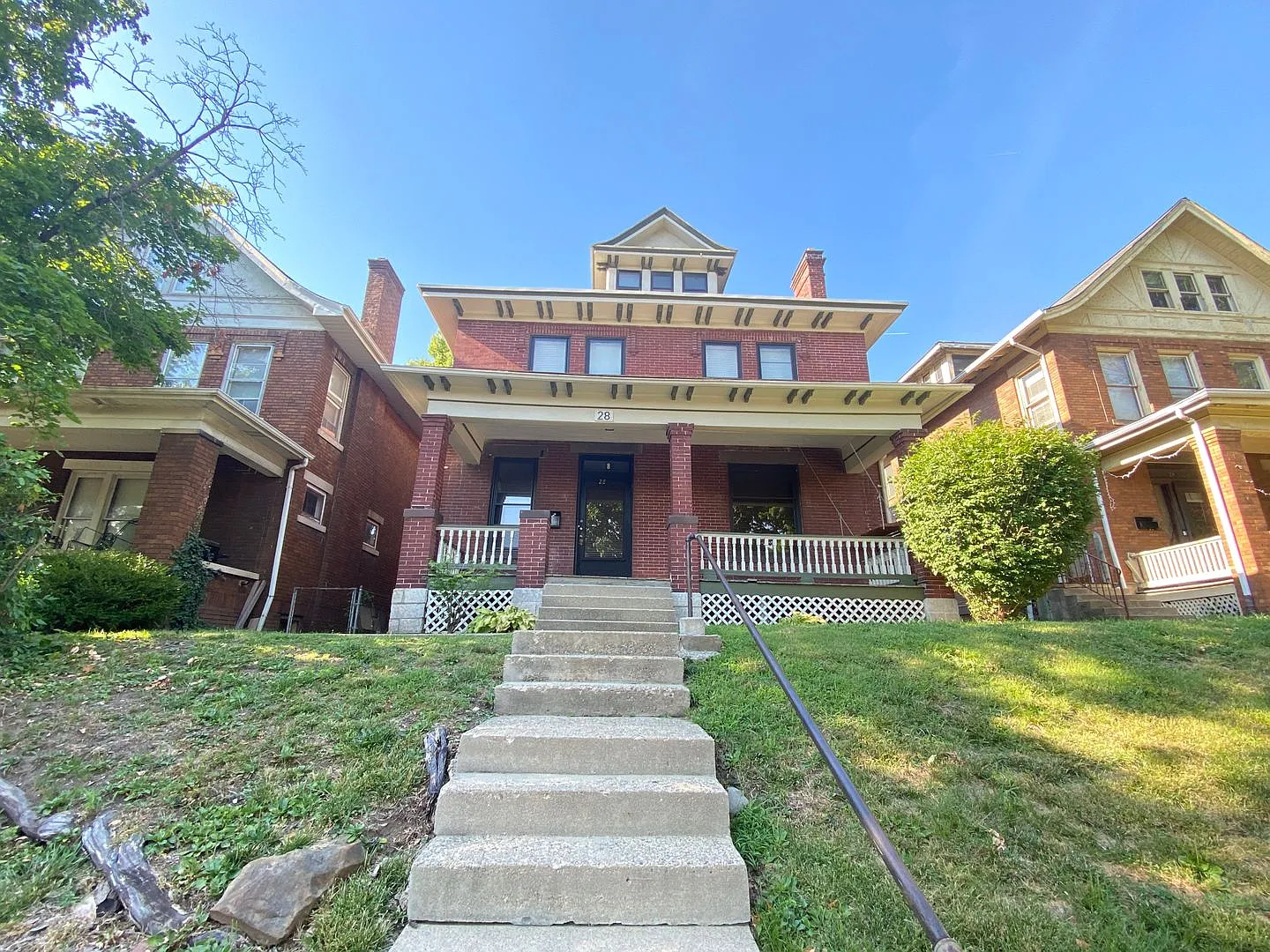 E Northwood Ave 28 TNB — Photo 1