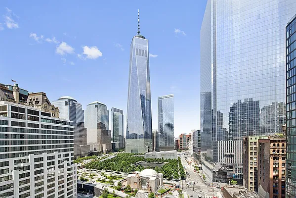 Sold by Compass | media 9