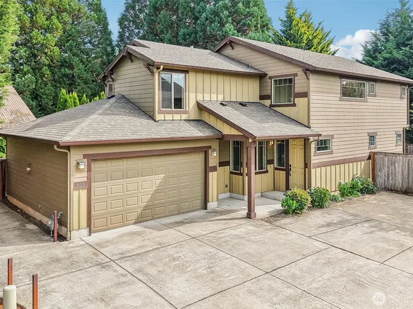305 NW 24th Way, Battle Ground, WA 98604